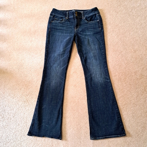 American Eagle Outfitters Jeans Women's 8 Blue Denim Artist Stretch Flare - Picture 1 of 15
